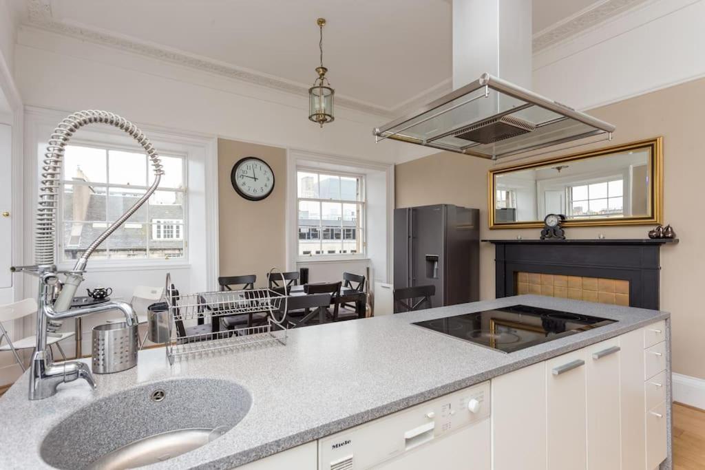 Prime Edinburgh City Centre - 4 Bed Penthouse Exteriér fotografie