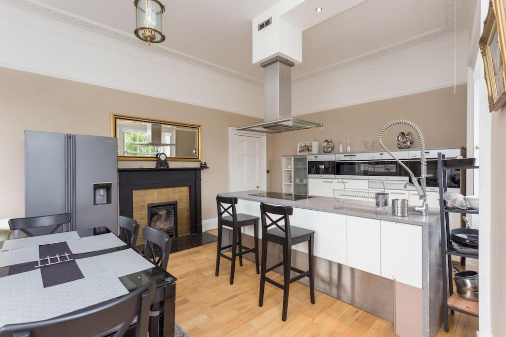 Prime Edinburgh City Centre - 4 Bed Penthouse Exteriér fotografie